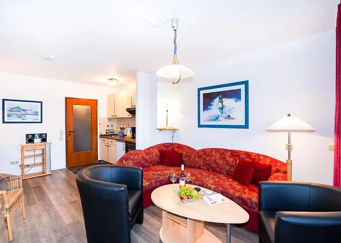 Marina45, 格洛米茨