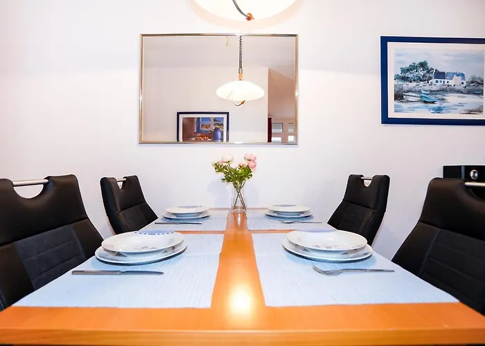 Marina45, * 格洛米茨